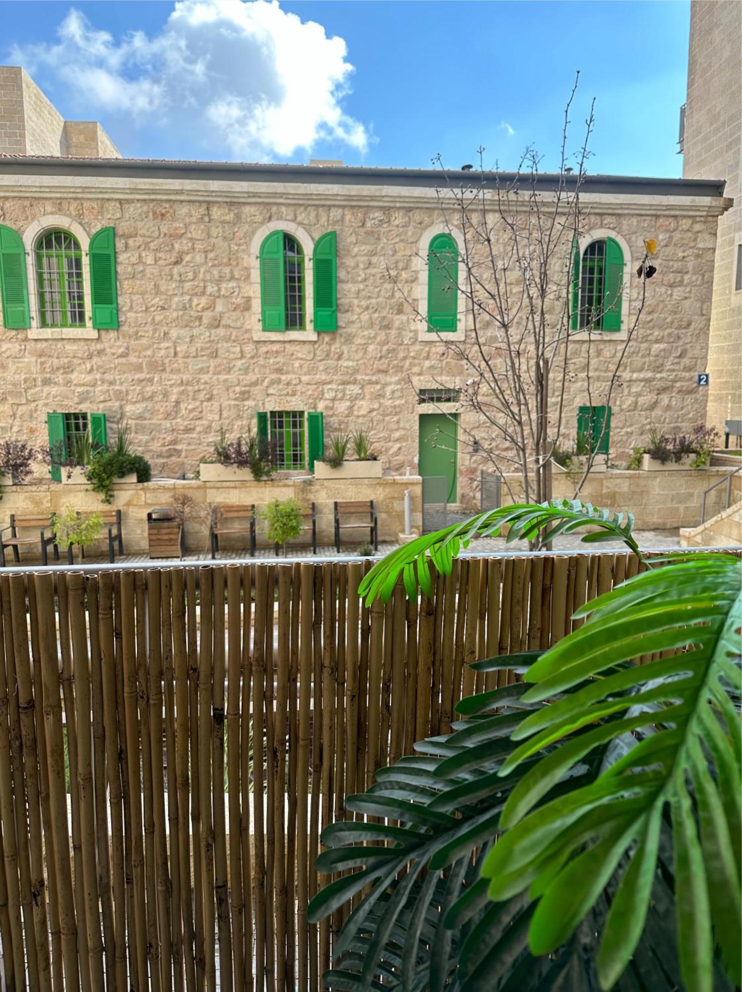 Jerusalem Center Екстериор снимка